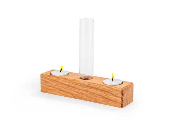 Blumenvase mit Teelicht