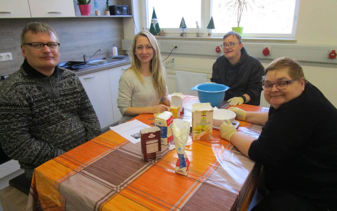 Die Entlastungsgruppe backt Plätzchen