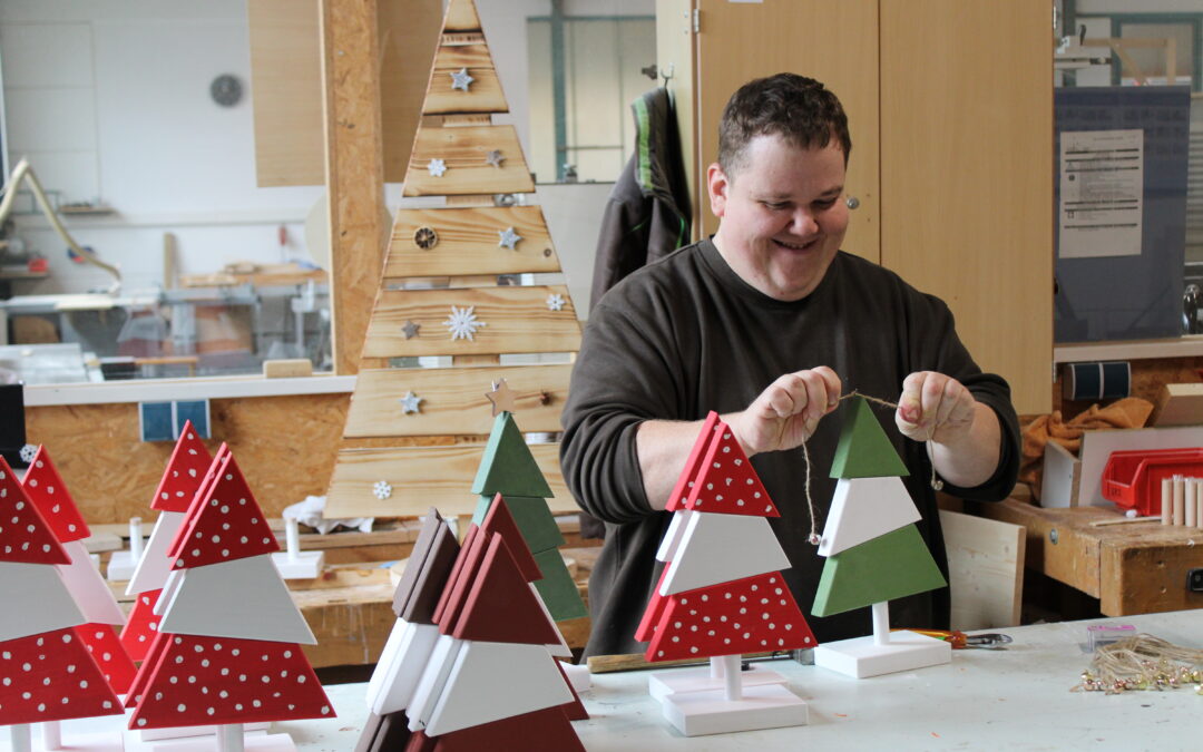 Unsere Vorbereitungen für die Weihnachtswelt laufen auf Hochtouren